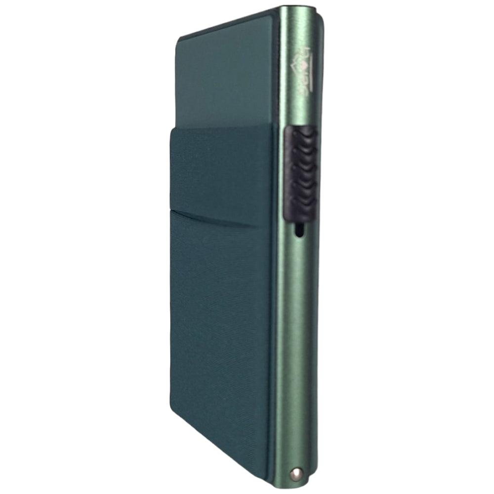 Sei G portacarte in alluminio verde con tasca elastica - Prodotti di Classe